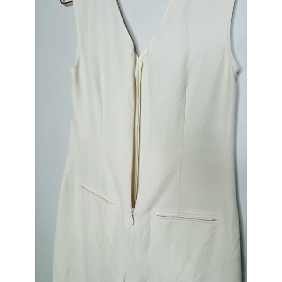 MARINA MOSCONE COLLECTIVE White Twill V-Neck Sleeveless Jumpsuit Size 2 - Picture 11 of 15